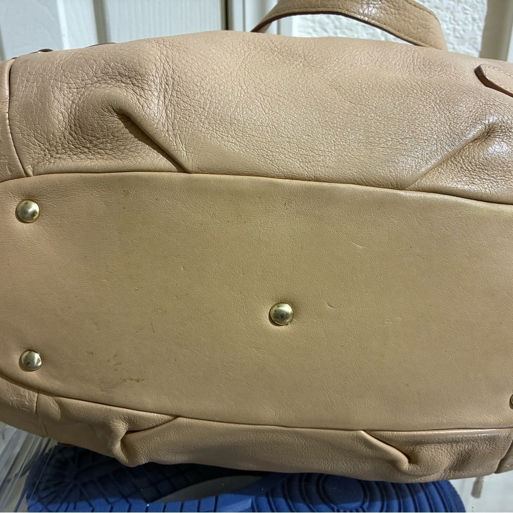 MCM Beige Leather Shoulder Bag - Picture 7 of 8